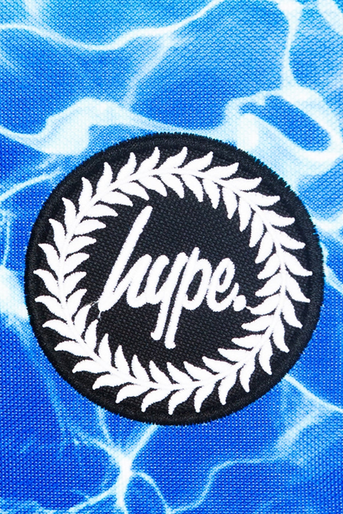 Hype Blue Pool Fade insulated lunch bag lifestyle shot — school-ready and on-trend
